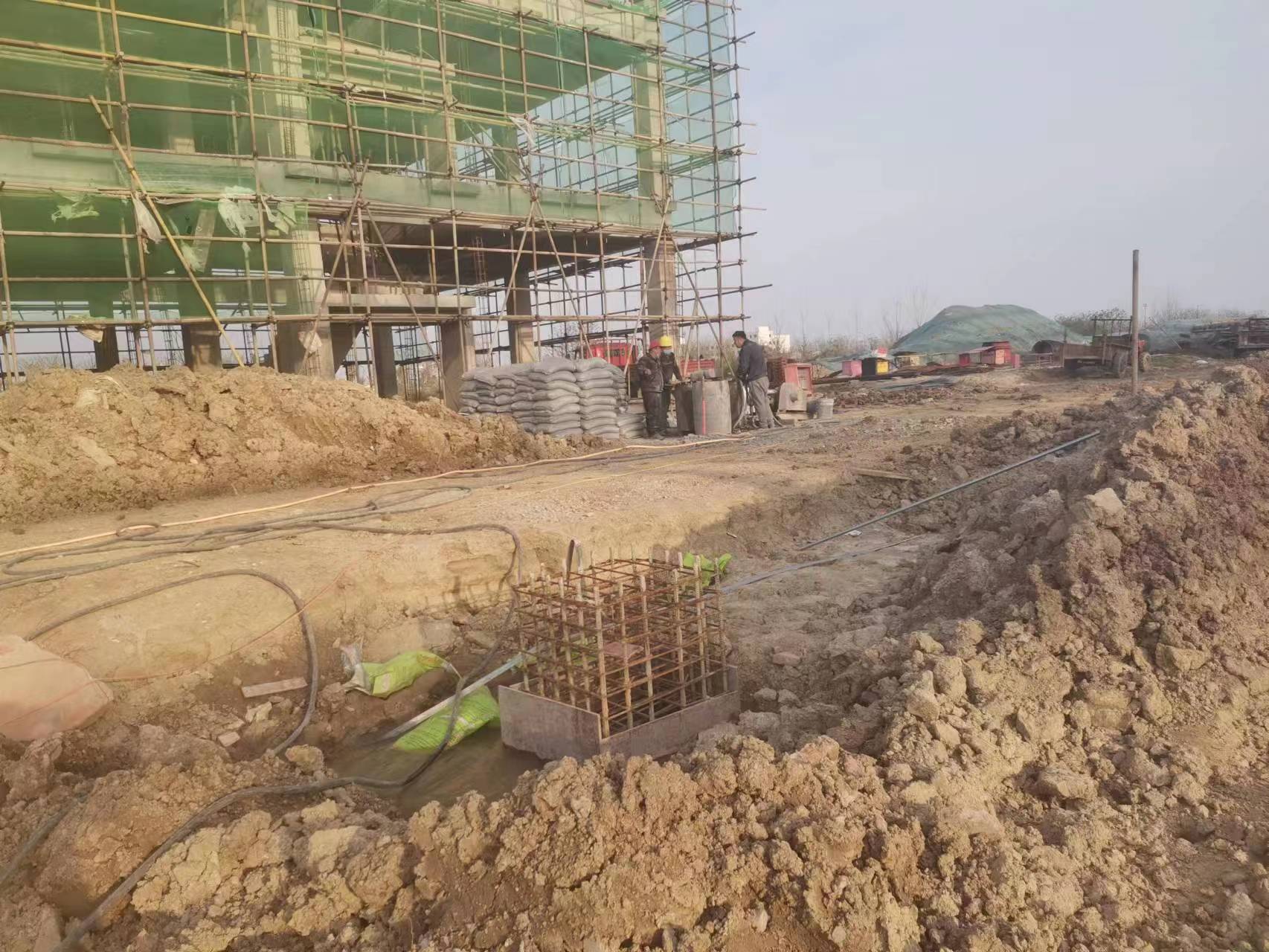 兴文当桥梁出现裂缝的时候应该及时加固修补